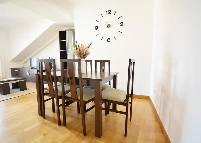 Galihost - Centrico Apartamento Con Parking En Cambados